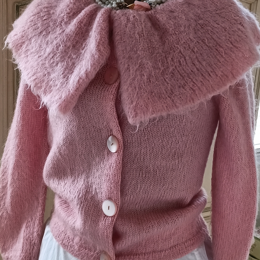 GRANNYCORE, VINTAGE ROSE HAND KNITTED 50S PIN UPS! - Picture 5 of 16